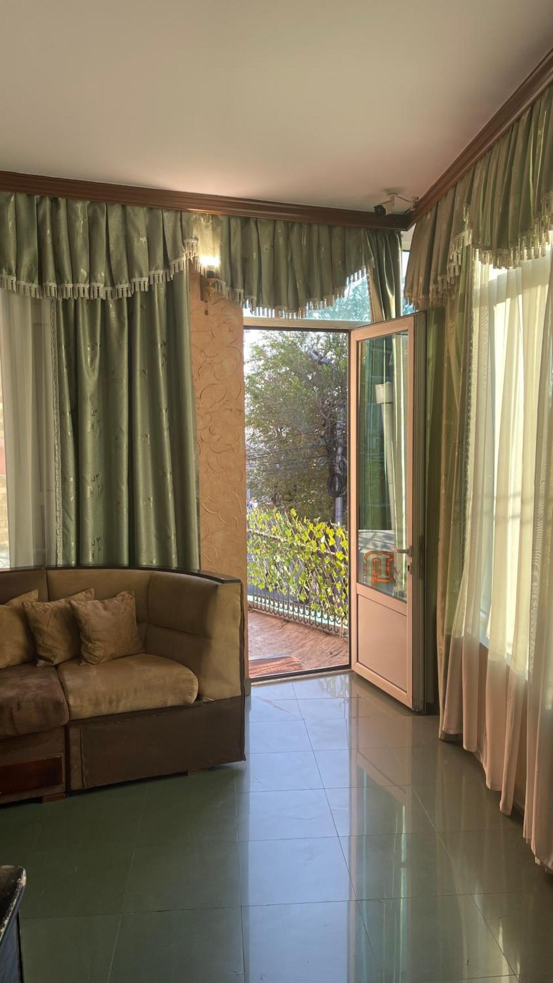 Citrus Guest House يريفان المظهر الخارجي الصورة